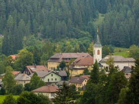 Blick auf Rohr im Gebirge, © Wiener Alpen, Christian Kremsl