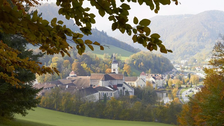 Stift Lilienfeld im Herbst, © Mag. Harald Schmid